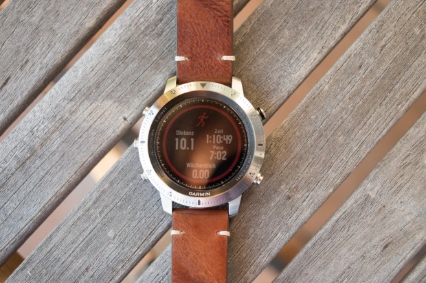 Das Lederband macht einen stabilen und sehr hochwertigen Eindruck. (Katja Höhne/Golem.de)